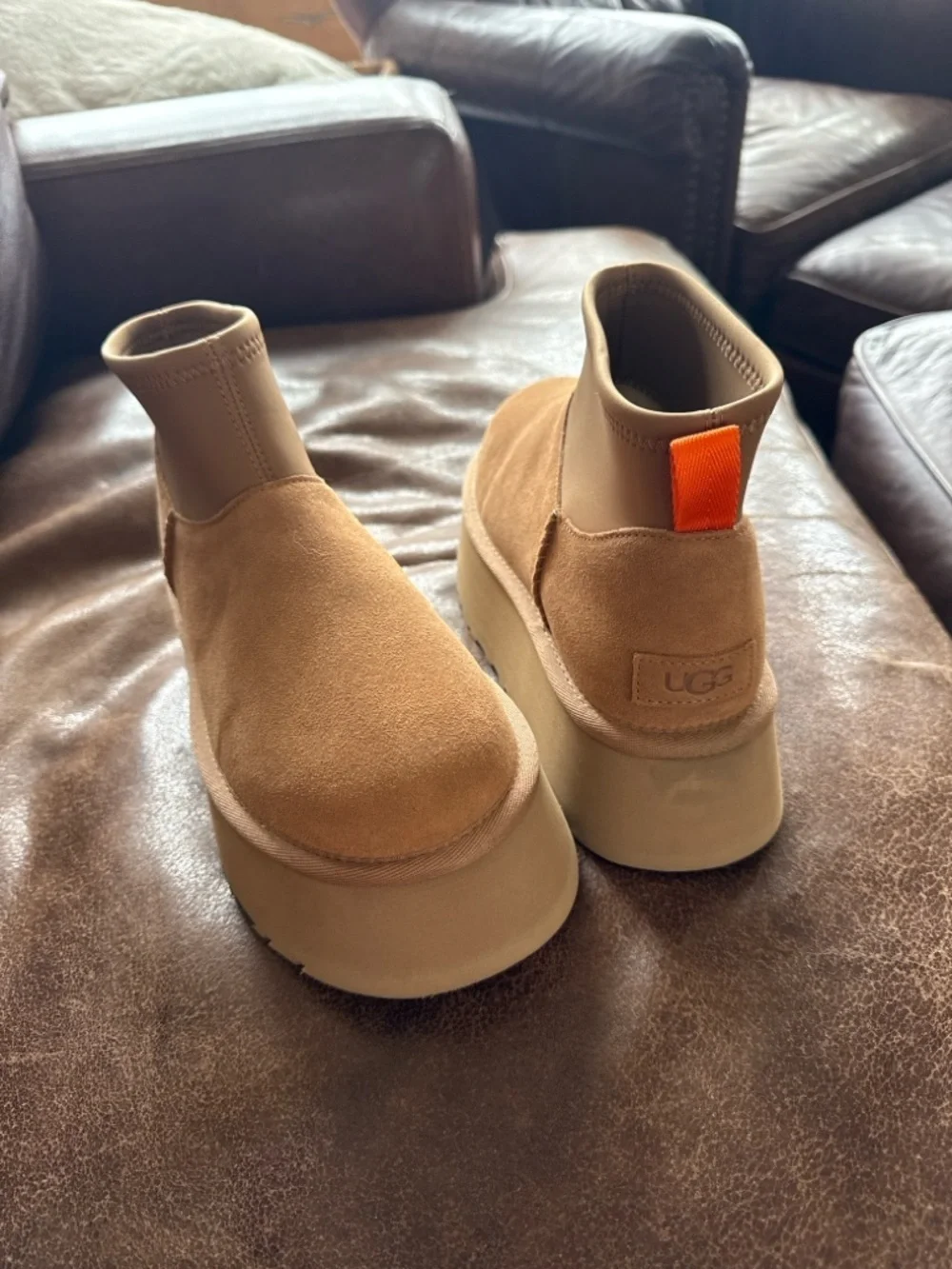 UGG Platform Mini dipper Boots Size 8 Chestnut Suede Neoprene Sock Chunky  NWT